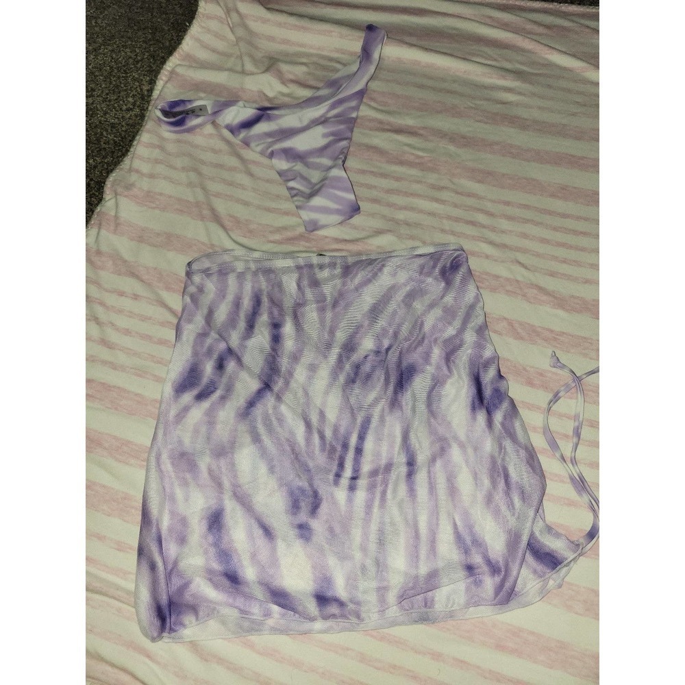 NWOT Bikini cheeky bottoms and wrap size small purple zebra